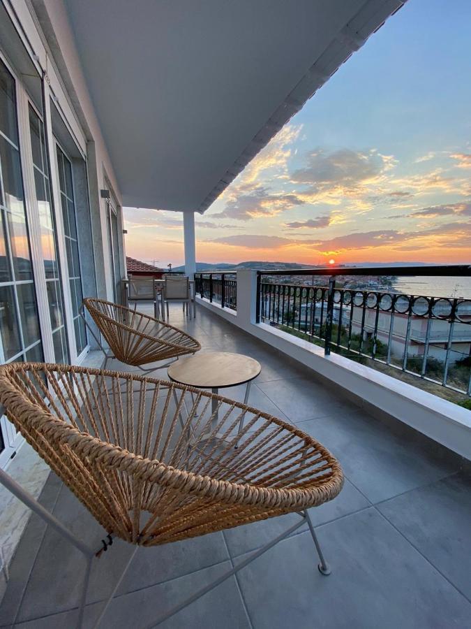 Villa Eleni Greece - Wonderful Sea View Studios Неа Рода Екстериор снимка